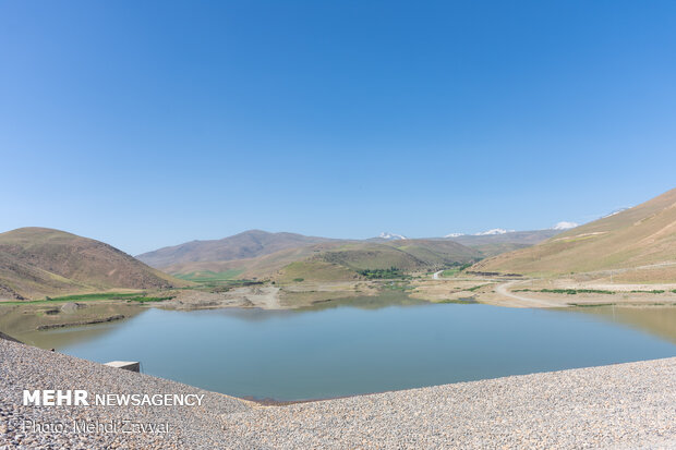 آبگیری ۱۵٠ میلیون مترمکعبی سازه های آبخیزداری هرمزگان