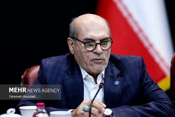 هشدار بخش خصوصی درباره آثار جهش نرخ دلار بر تولید و تجارت