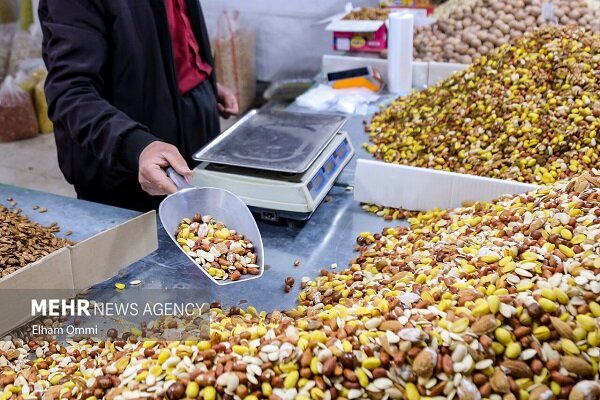 یلدا در گلستان زیر سایه سنگین تورم؛رکود بازار در بلندترین شب سال