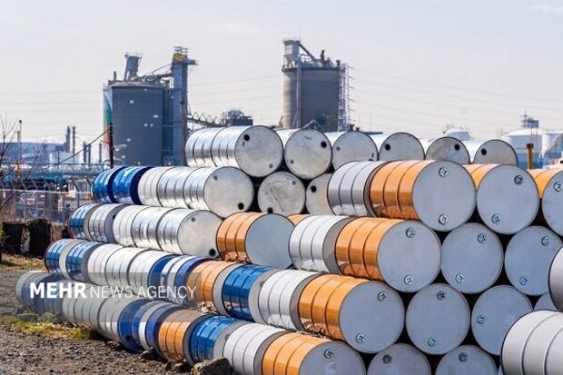 افزایش قیمت نفت با نگرانی از اختلال عرضه ونزوئلا