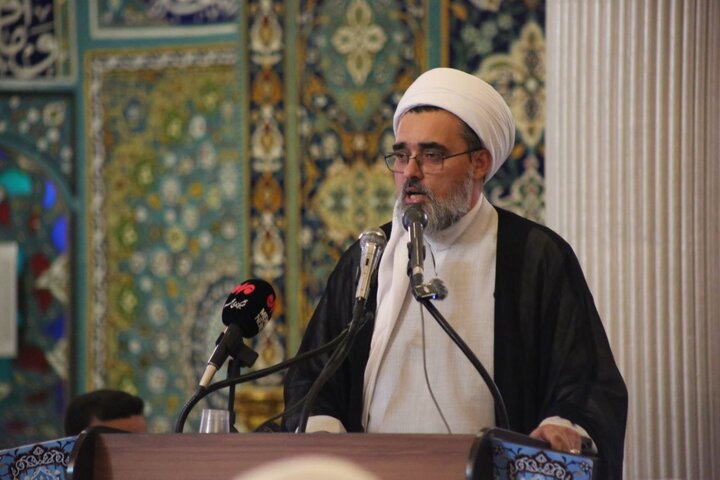 ماموستا مرادی: مسئولان در برابر گرانی و احتکار پاسخگو باشند