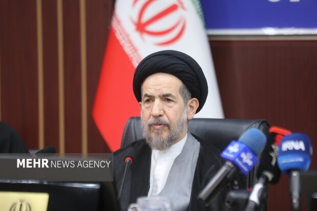 ابوترابی‌فرد: کافه‌های بدون مجوز باید از چرخه فعالیت در تهران حذف شوند