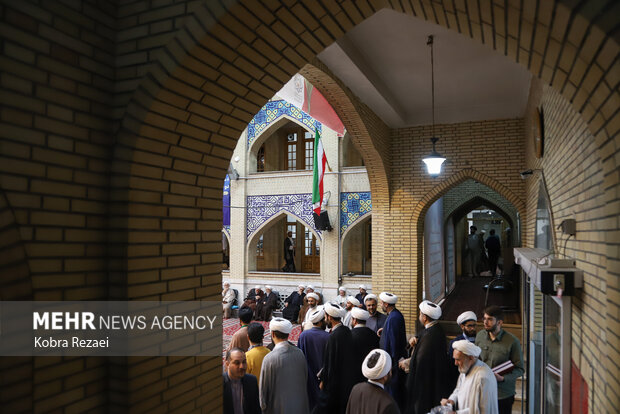 ممتازان پژوهشی و آموزشی حوزه علمیه اصفهان معرفی می‌شوند