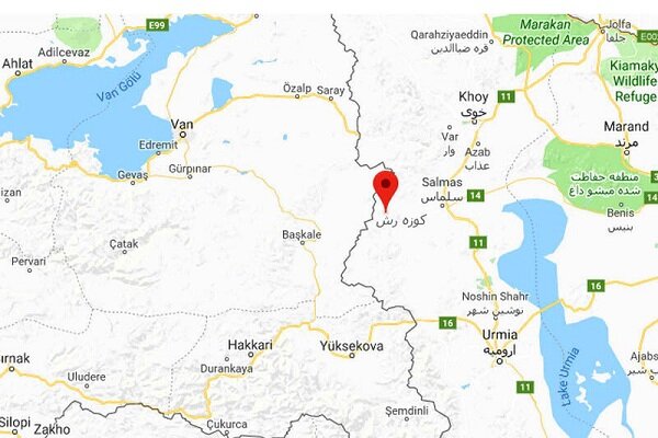 رضازاده: کانکس ها در پایانه مرزی کوزه رس مستقر می شود