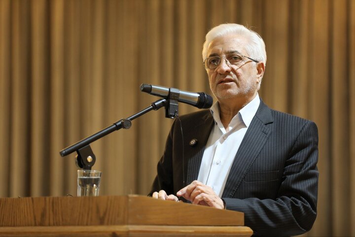 نوری: دانشجویان مهارت مدیریتی و رسانه‌ای بیاموزند