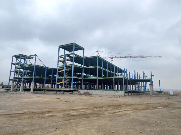 خیر ناشناس یک میلیارد ریال به ساخت بیمارستان بقیه‌الله کاشان کمک کرد