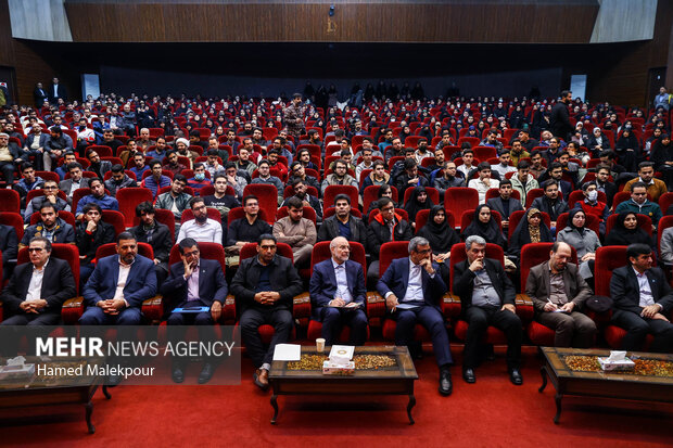 مراسم بزرگداشت روز دانشجو در دانشگاه فردوسی مشهد با حضور رئیس مجلس
