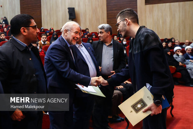 مراسم بزرگداشت روز دانشجو در دانشگاه فردوسی مشهد با حضور رئیس مجلس