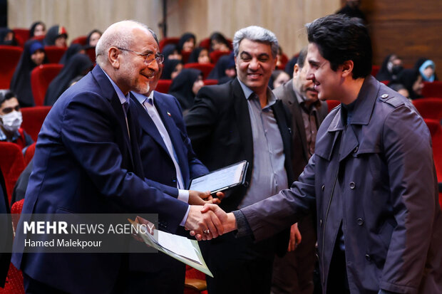 مراسم بزرگداشت روز دانشجو در دانشگاه فردوسی مشهد با حضور رئیس مجلس