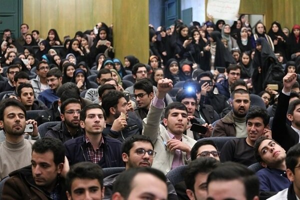 برگزاری مراسم روز دانشجو در گرگان