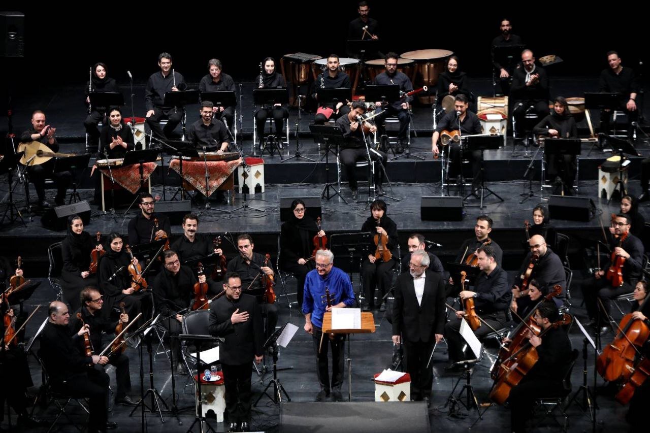 ارکستر موسیقی ملی به صحنه رفت؛ اجرای آثار یک استاد!