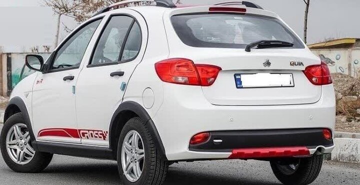 آشوری: خودروی سواری با ۳۱۰ میلیون ریال خلافی در اراک توقیف شد