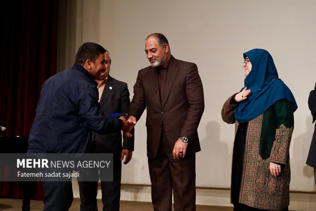 پرسش و پاسخ دانشجویان کرمانی با سخنگوی دولت