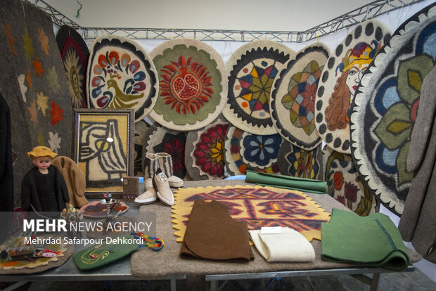 بررسی سازوکار عملیاتی تخصیص تسهیلات تبصره ۱۵برای اشتغالزایی صنایع دستی