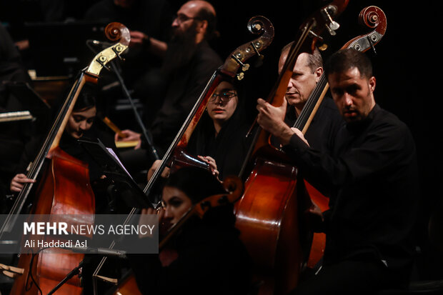 اجرای ارکستر موسیقی ملی ایران