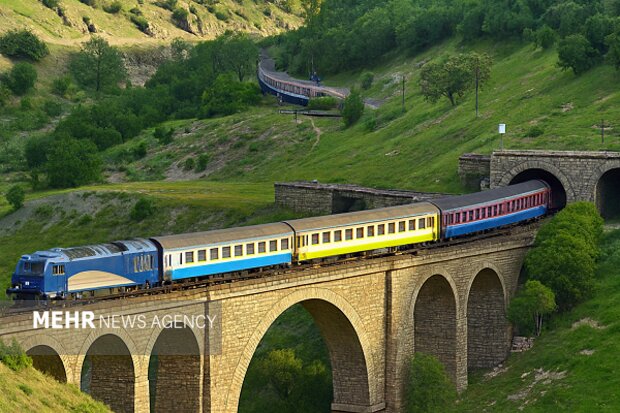 اجرای ابرپروژه ریلی شرق کشور با صددرصد توان داخلی