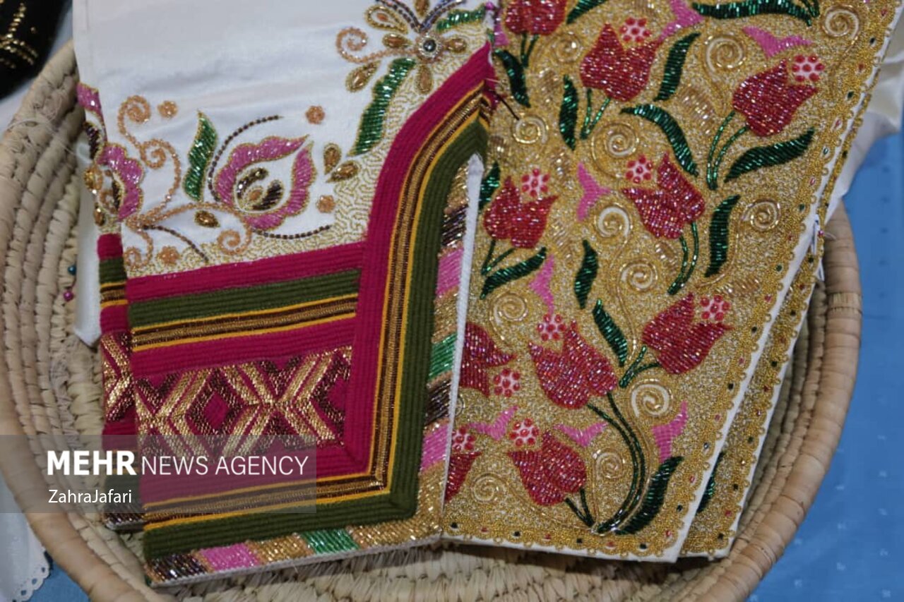 میراث پوشاک هرمزگان به اقتصاد خلاق گره می‌خورد