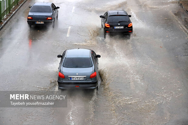 بارش سنگین باران در همدان
