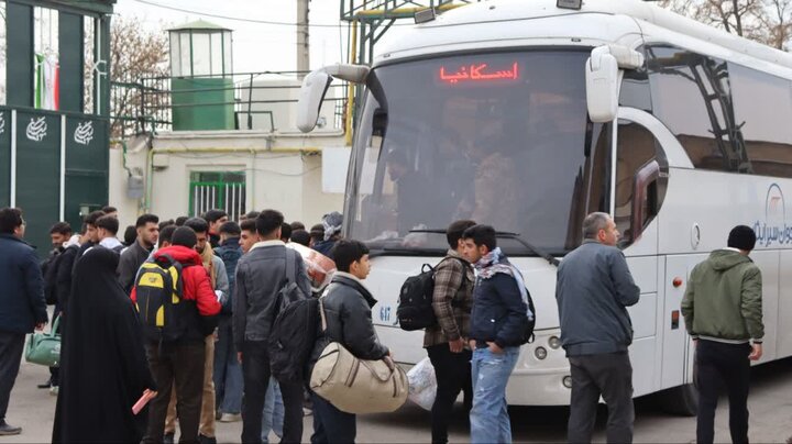 ۸۰ دانش‌آموز بهاری عازم مناطق عملیاتی جنوب شدند