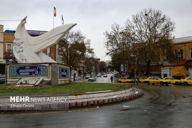 سنندج در آغوش باران؛ پاییزی پر از رنگ و طراوت