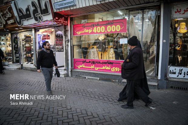 حال و هوای بازارهای مشهد به مناسبت روز مادر