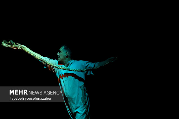 اجرای نمایش «ماجراجوی سرسخت» در جشنواره بین‌المللی تئاتر کودک و نوجوان همدان