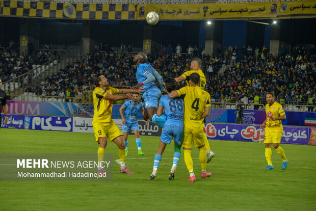 فجرسپاسی - چادرملو اردکان