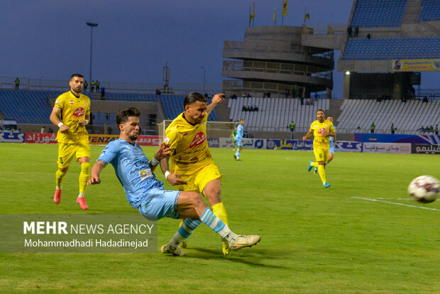 فجرسپاسی - چادرملو اردکان