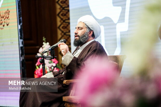 جشن میلاد حضرت زهرا(س) و چهل سالگی مجمع عاشقان بقیع قم