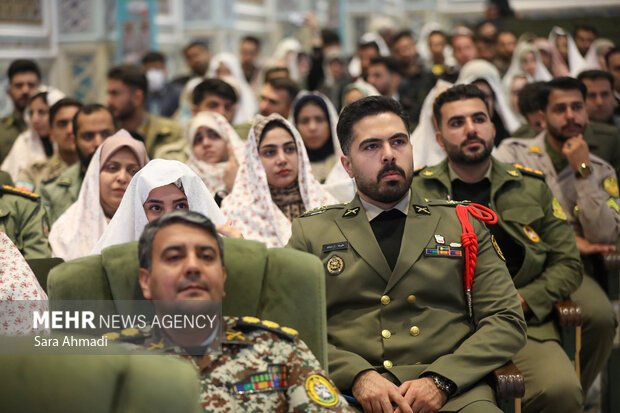 پنجمین جشنواره سراسری زوج های جوان ارتش در حرم مطهر رضوی