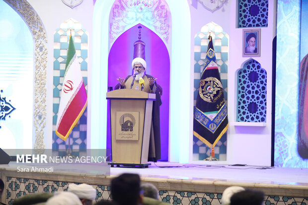 پنجمین جشنواره سراسری زوج های جوان ارتش در حرم مطهر رضوی