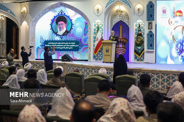 پنجمین جشنواره سراسری زوج های جوان ارتش در حرم مطهر رضوی