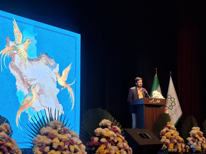 مهدیزاده: شکاف عمیق نسلی فهم فرهنگی ما را مختل کرده است