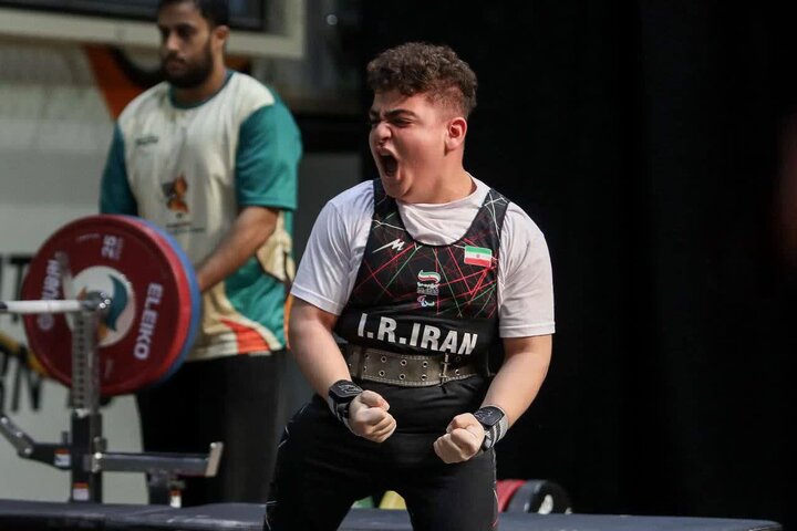 جوان کردکویی رکورد نوجوانان جهان را شکست