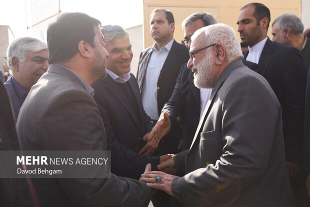 افتتاح نیروگاه خورشیدی به همت کمیته امداد امام خمینی(ره)