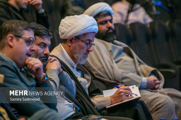 هم‌اندیشی «انسجام ملی و ارزش‌های اخلاقی با تاکید بر عفاف و حجاب»