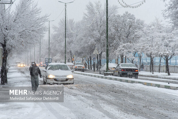 شهرکرد، بام ایران سفید پوش شد