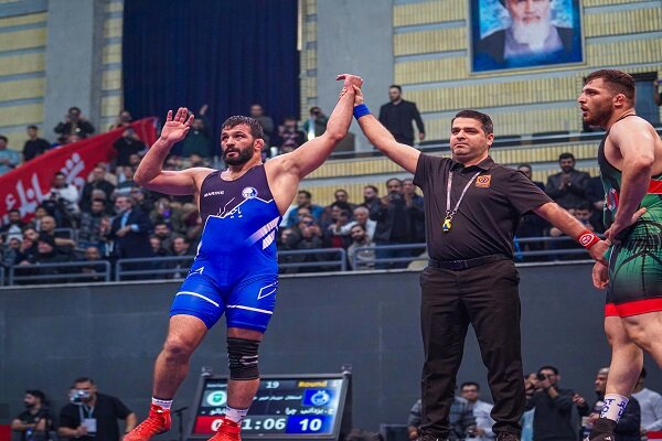 گلایه شدید رئیس سازمان لیگ کشتی؛ تماشاگرنماها به کشتی خدشه وارد کردند