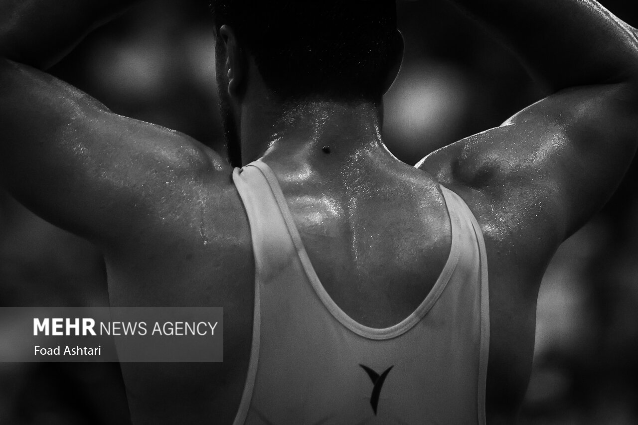 حالا که «مُضر» هستیم از کشتی میرویم/ دبیر به اقدام درستکار رسیدگی کند