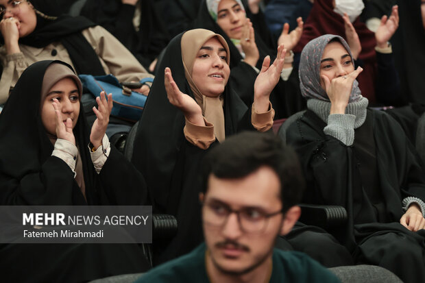 مراسم گرامیداشت سالروز ولادت حضرت فاطمه زهرا(س)