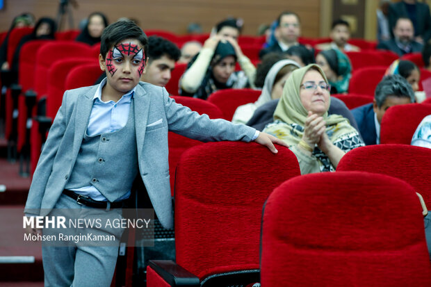 مراسم ازدواج ۹۰۰ زوج از فرزندان بازنشستگان نیروهای مسلح