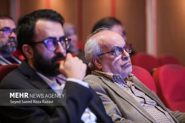 آیین رونمایی از «کتاب نوجوان ایرانی»