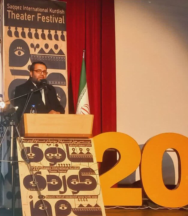 بیست سال روایت، همدلی و گفتگو؛ تئاتر کُردی سقز صحنه همزبانی ملتها