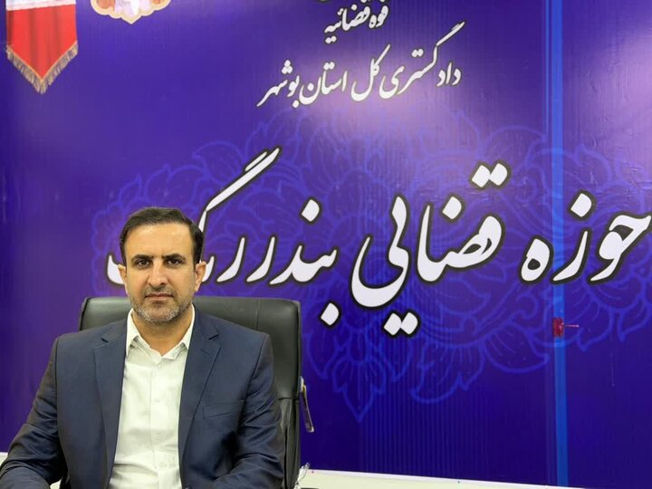 جایگزینی مجازات محکومان با خرید لوازم‌التحریر در بندر ریگ