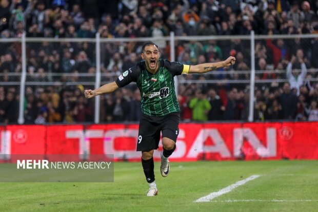 دیدار دو تیم خیبر خرم‌آباد و استقلال تهران