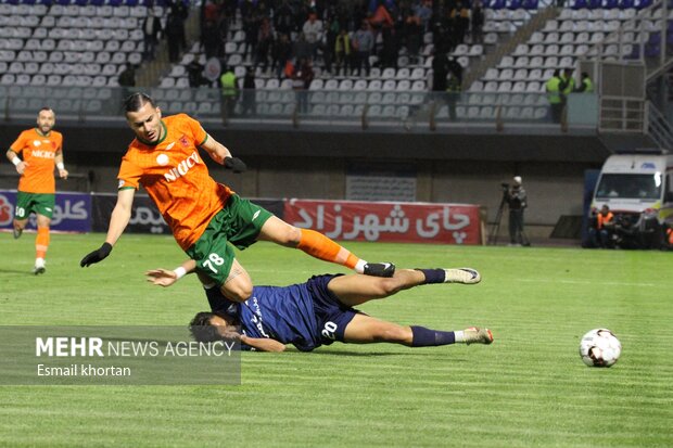 هفته چهاردهم لیگ برتر فوتبال ایران دربی استان کرمان گل گهر سیرجان مس رفسنجان