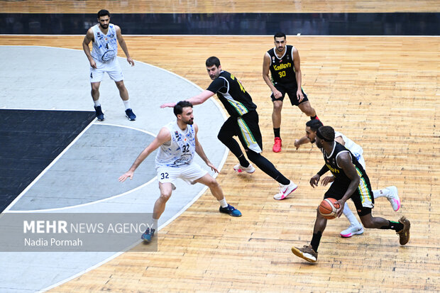 اولین شکست تیم استقلال