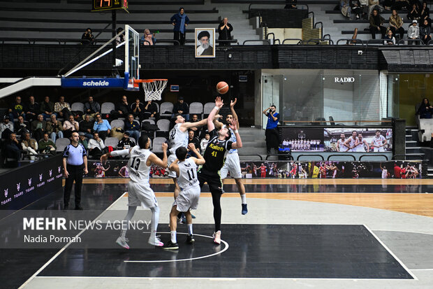 اولین شکست تیم استقلال