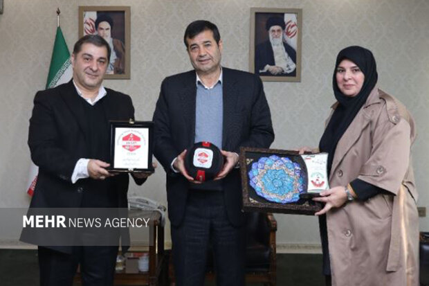 دیدار مسئولان انجمن داژبال با وزیر ورزش و جوانان