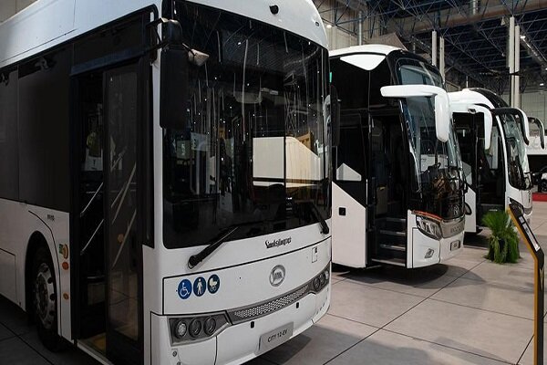 گروه بهمن با اتوبوس‌های شهری اسنا به نمایشگاه مشهد می‌رود